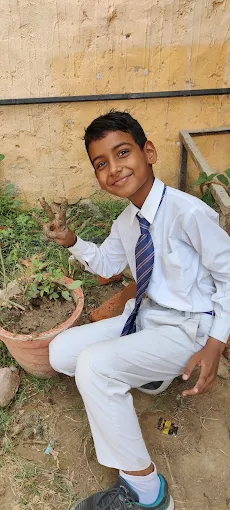 Kailash Public School 4