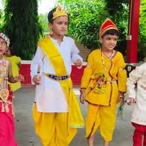 Little Friends School 10