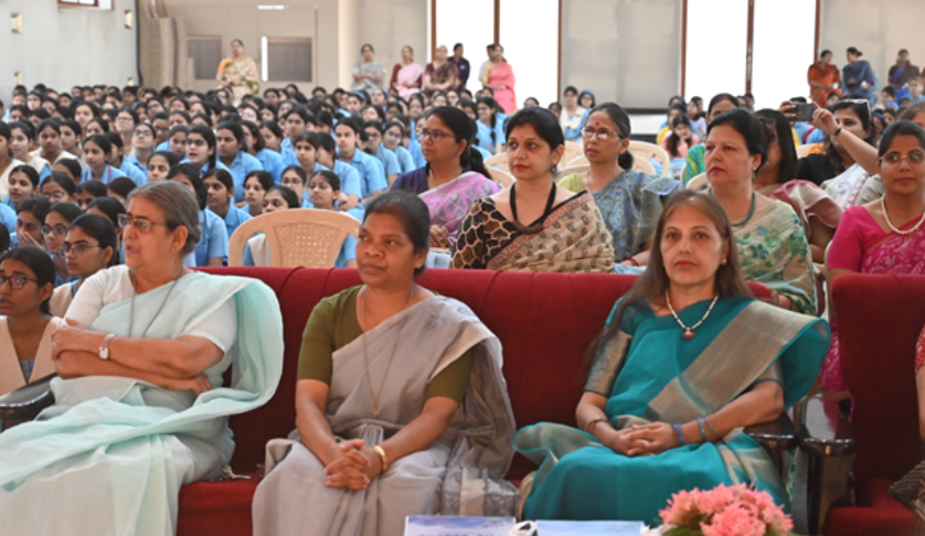 Loreto Convent Intermediate College 4