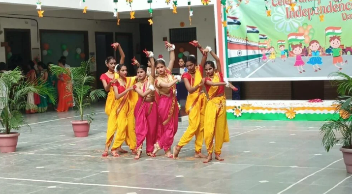 Lucknow Model Public School 2
