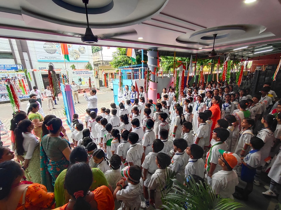 Lucknow Public College 11