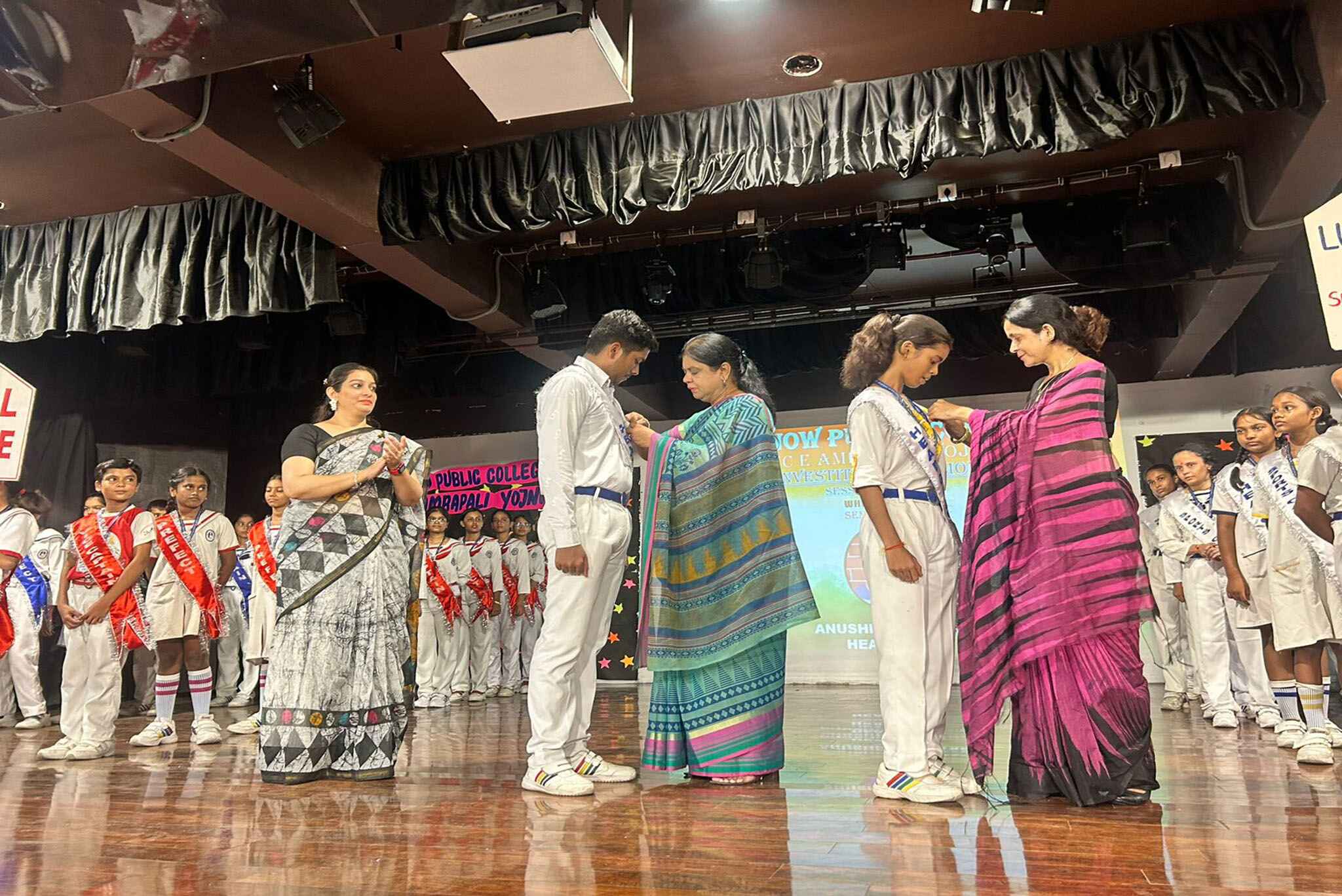 Lucknow Public College 24
