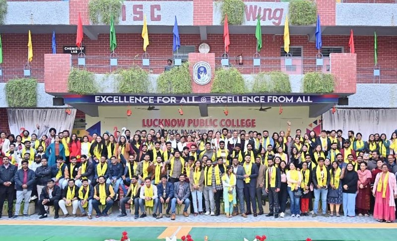 Lucknow Public College 13