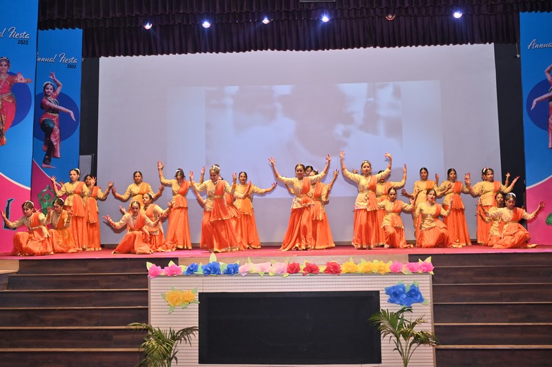 Lucknow Public College 25