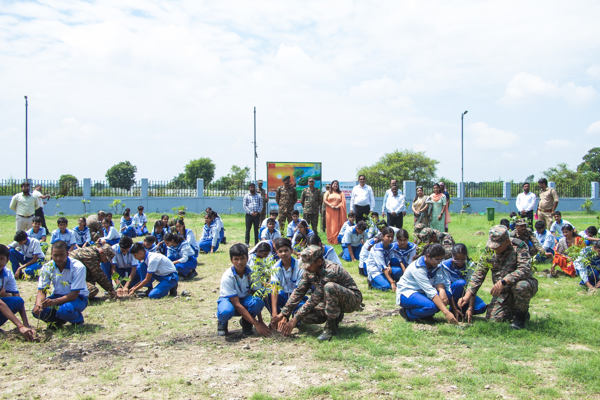 Lucknow Public World School 11