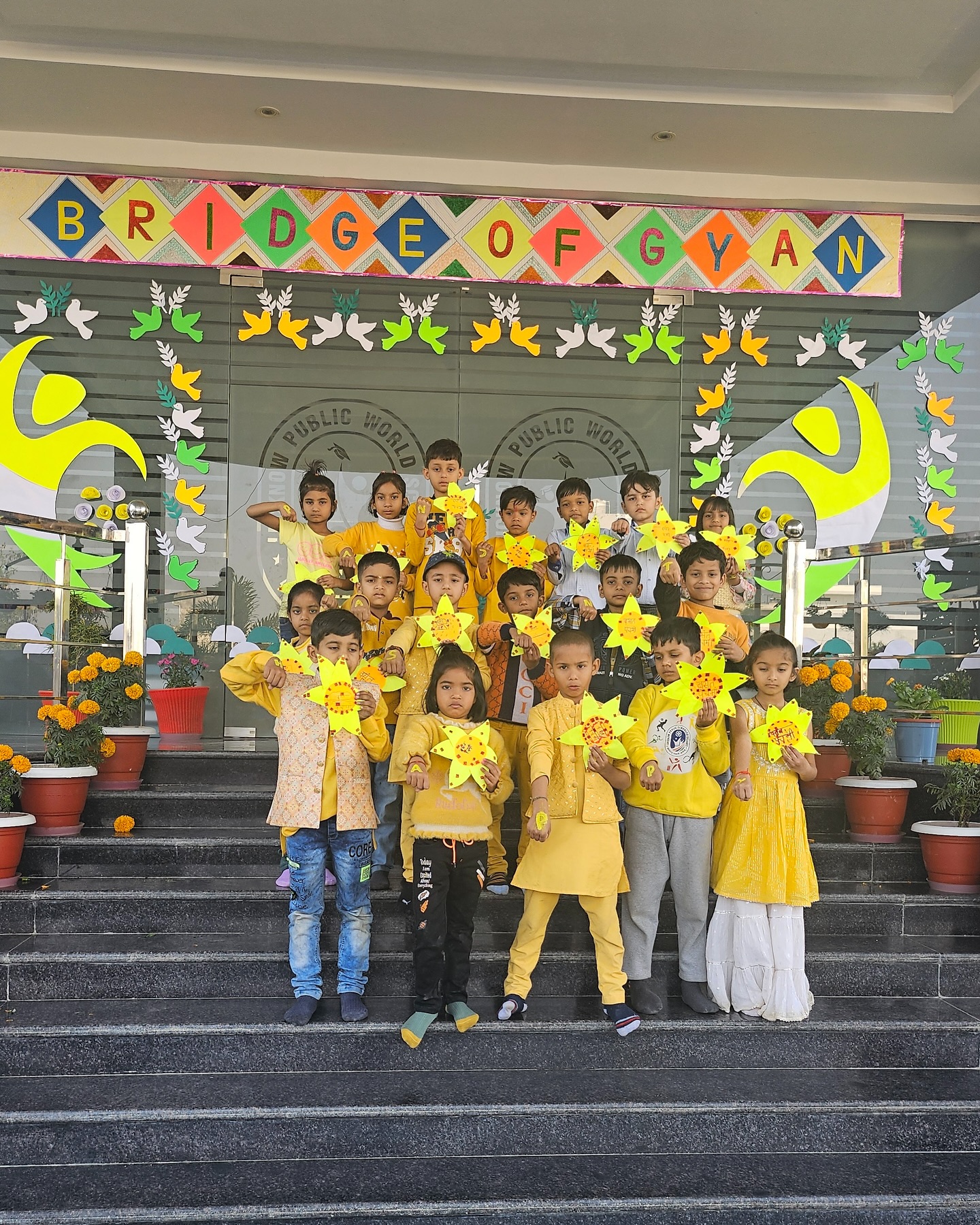 Lucknow Public World School 10