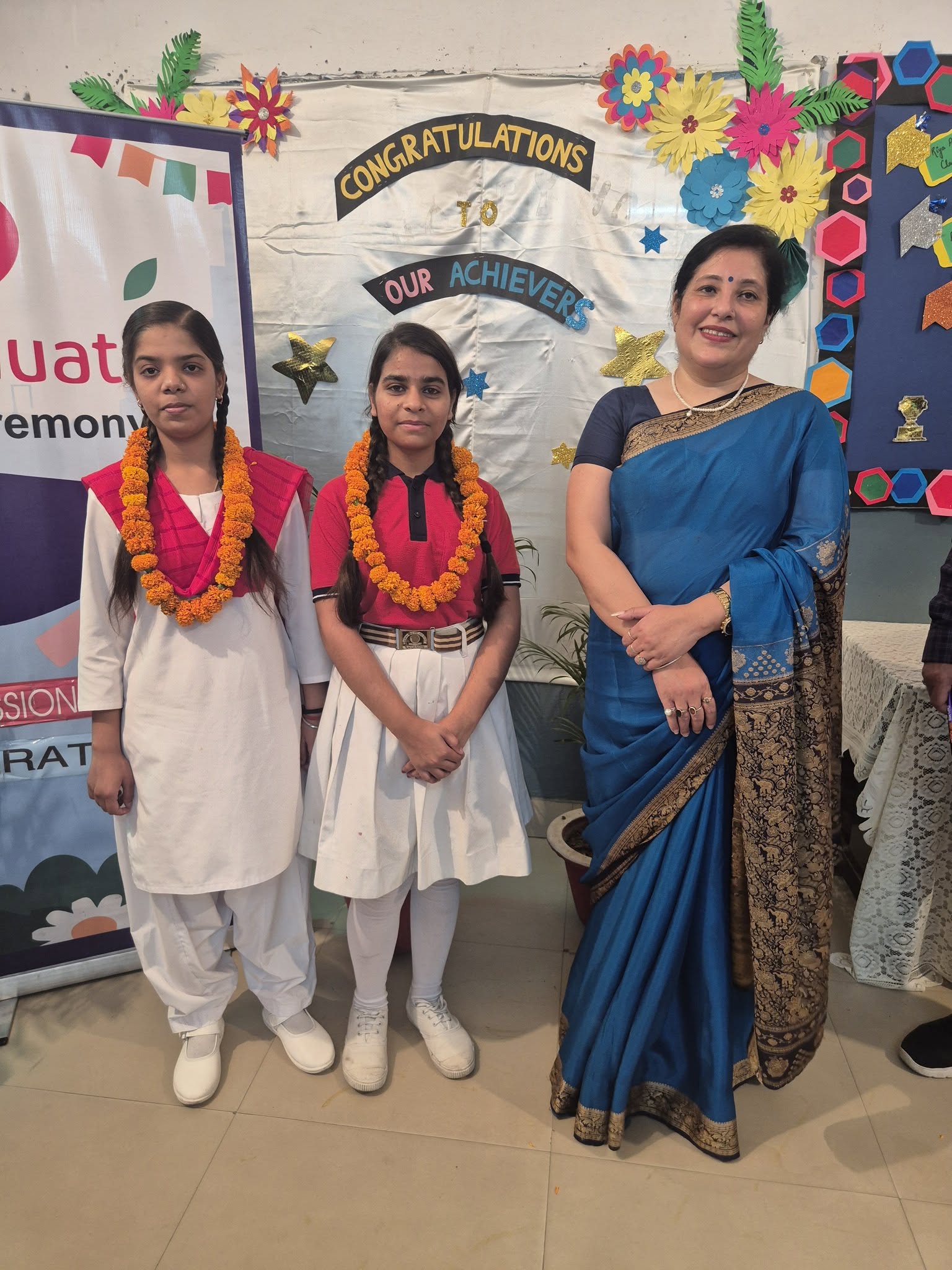 Mahatma Gandhi Montessori Inter College
 14