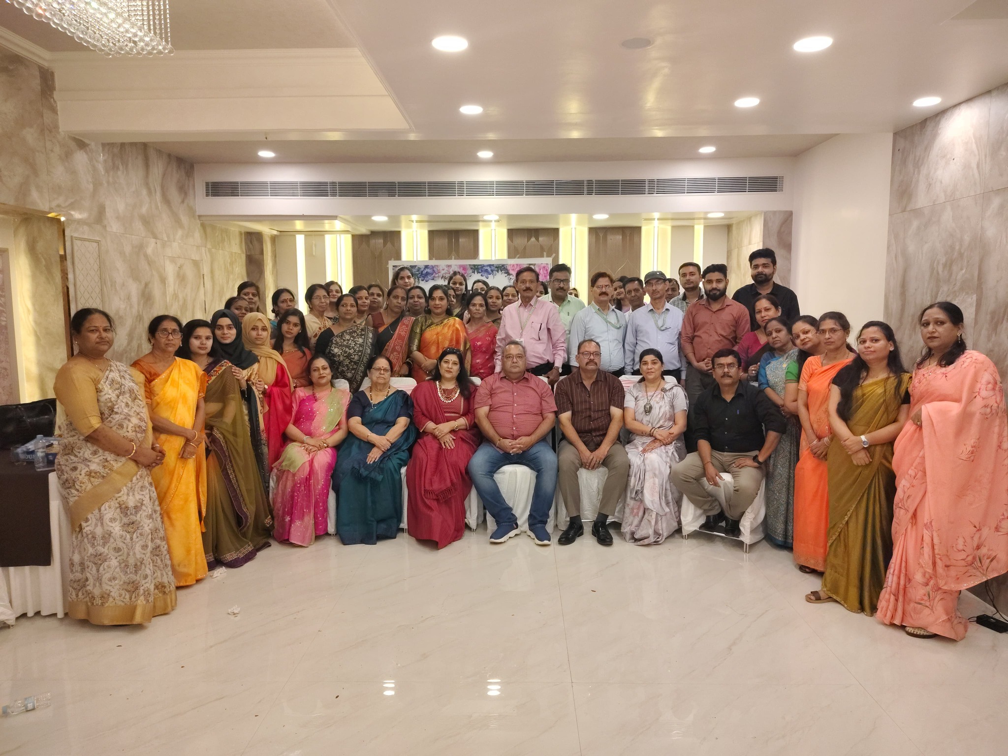 Mahatma Gandhi Montessori Inter College
 23