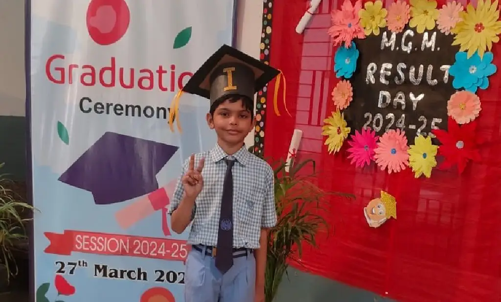 Mahatma Gandhi Montessori Inter College
 30