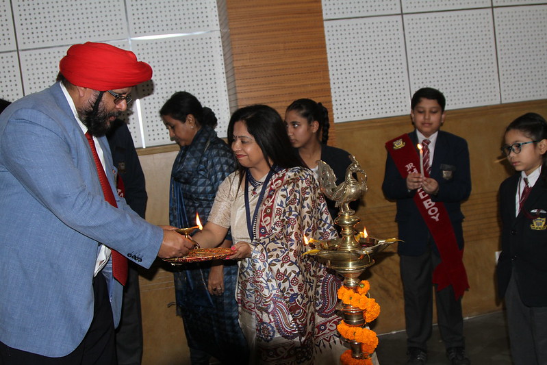 Jaspal Kaur Public School 7