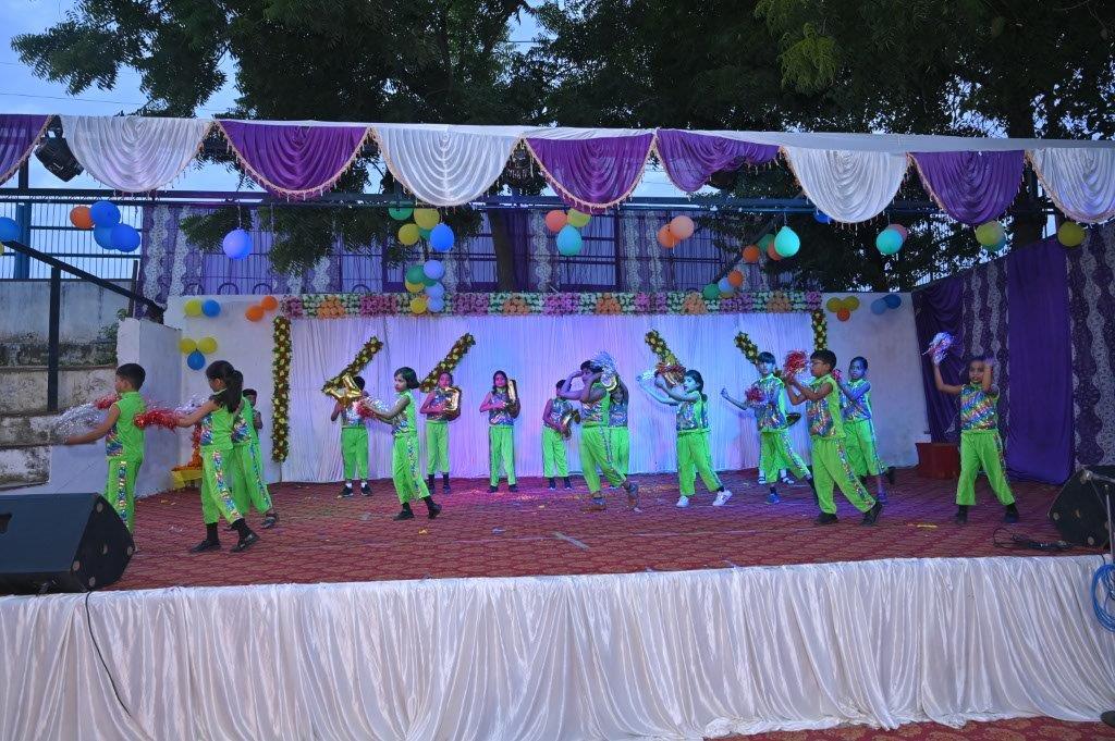 Meridian School 3