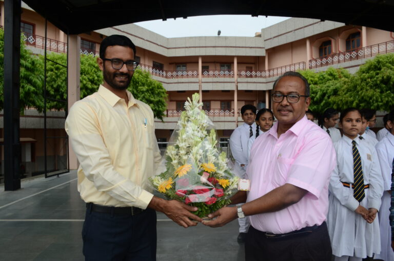 Montfort Inter College 13