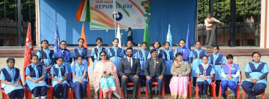 Montfort Inter College 16