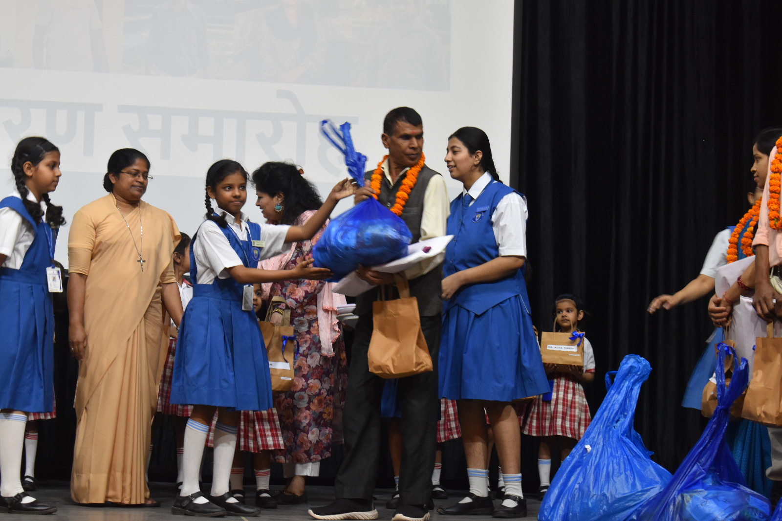 Mount Carmel College 13