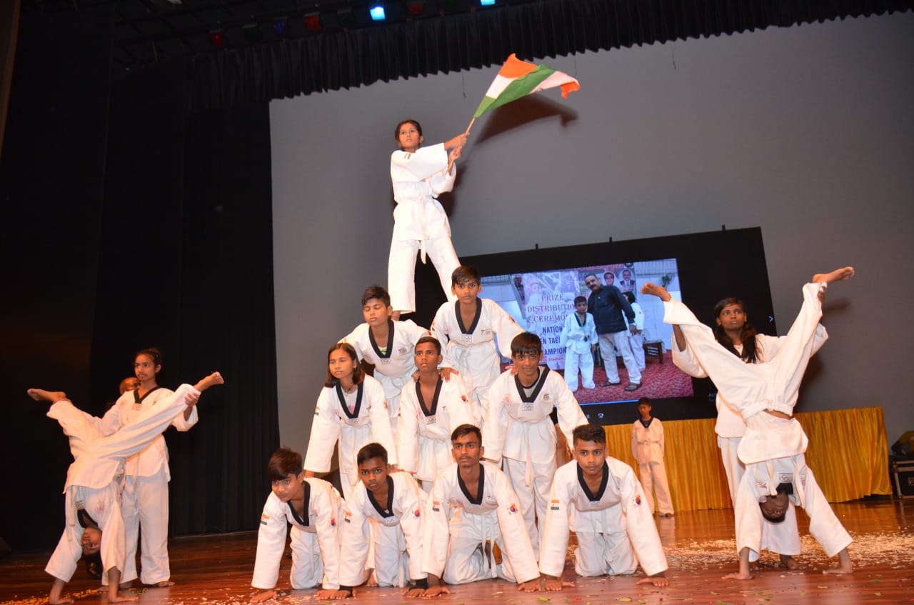 National Public Inter College 16