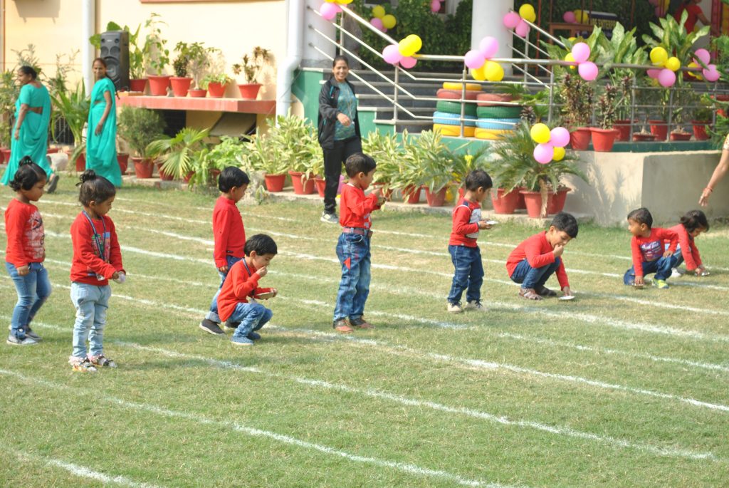 Pioneer Montessori School 13