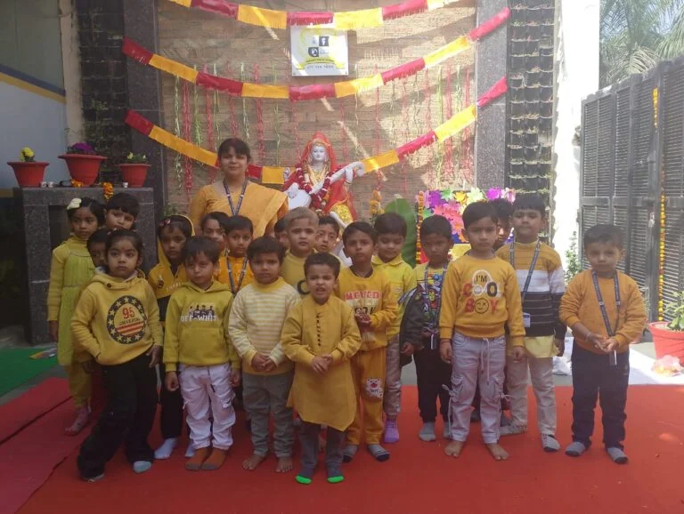 Radiant Public School 14