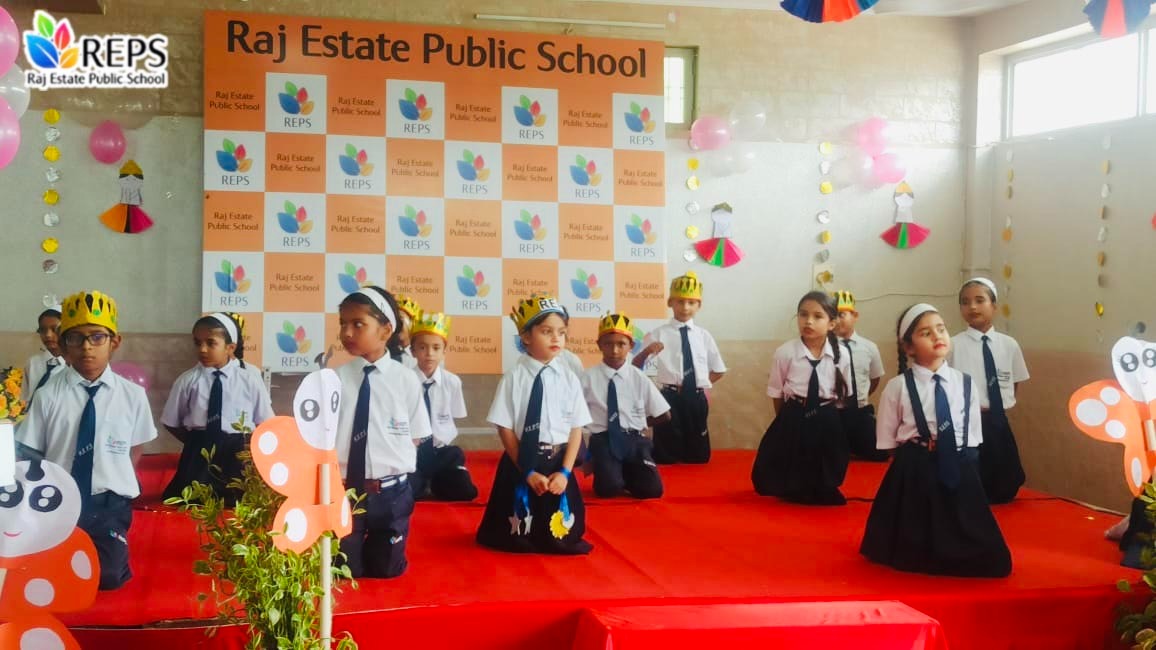 Raj Estate Public School 23