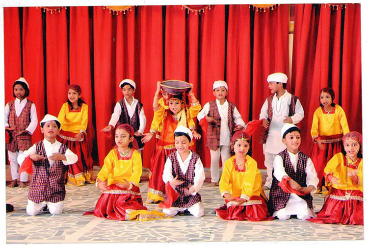 Rani Laxmi Bai Memorial School 7