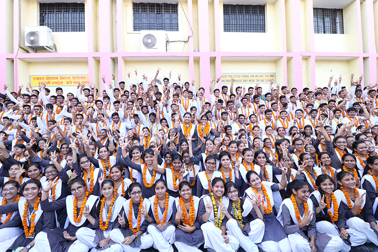 Rani Laxmi Bai Memorial Senior Secondary School 4