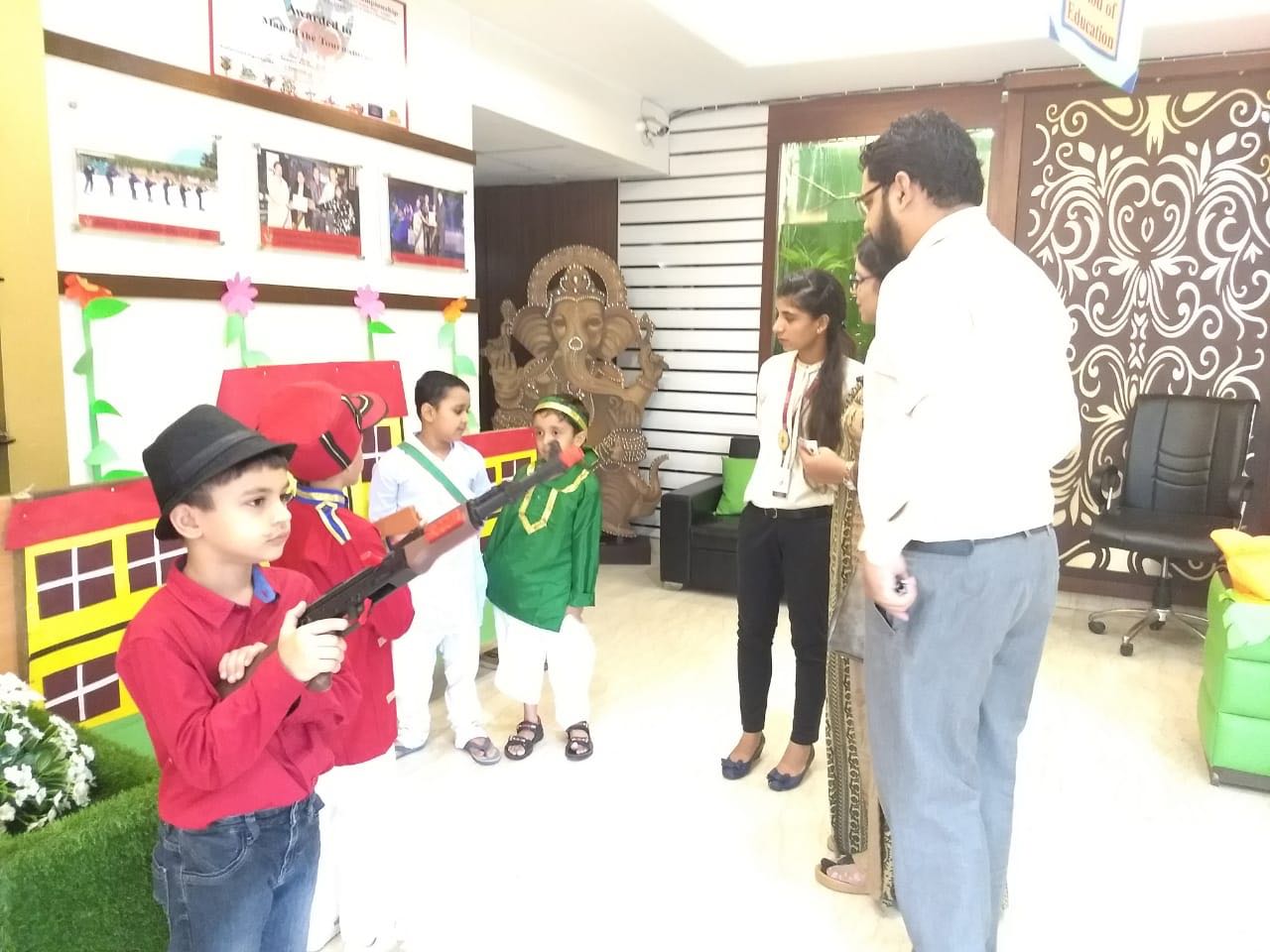 De Indian Public School gallery 9