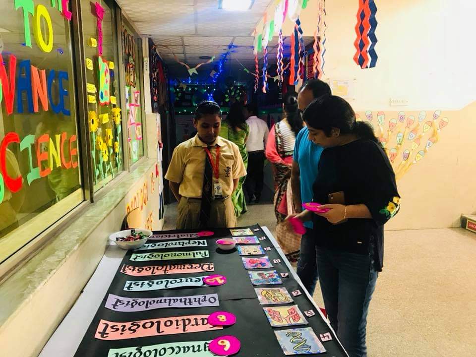 De Indian Public School gallery 7
