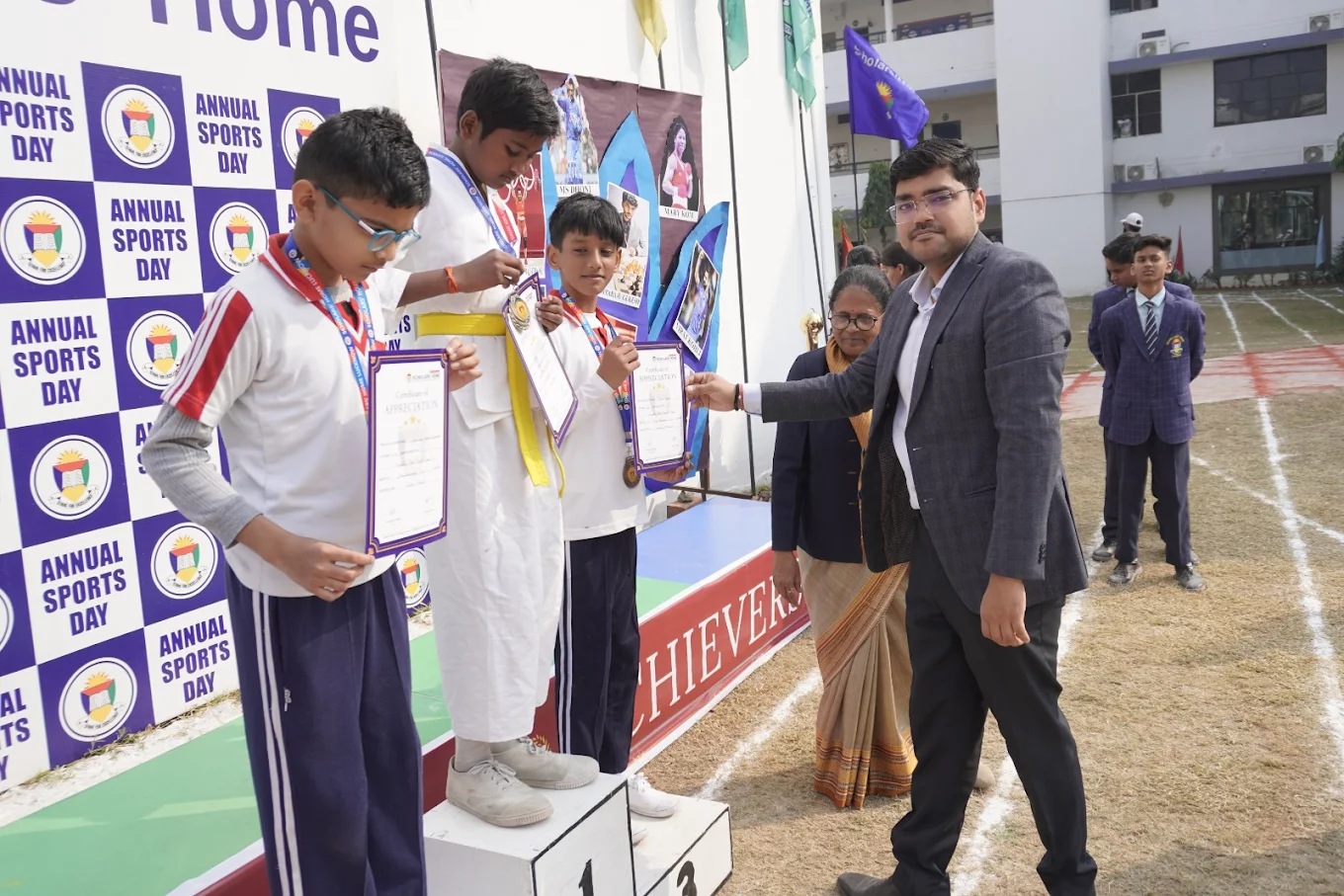 Scholars' Home School 15