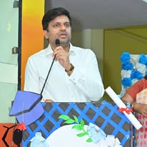Seth M. R. Jaipuria School 7