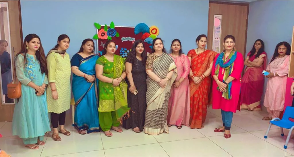 Seth M.R. Jaipuria School 9