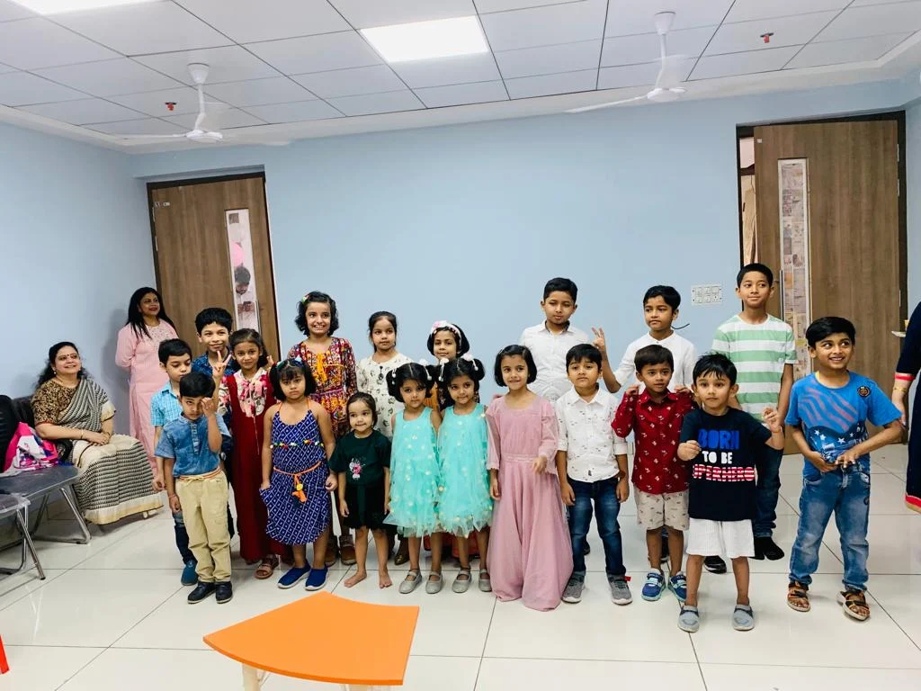 Seth M.R. Jaipuria School 4