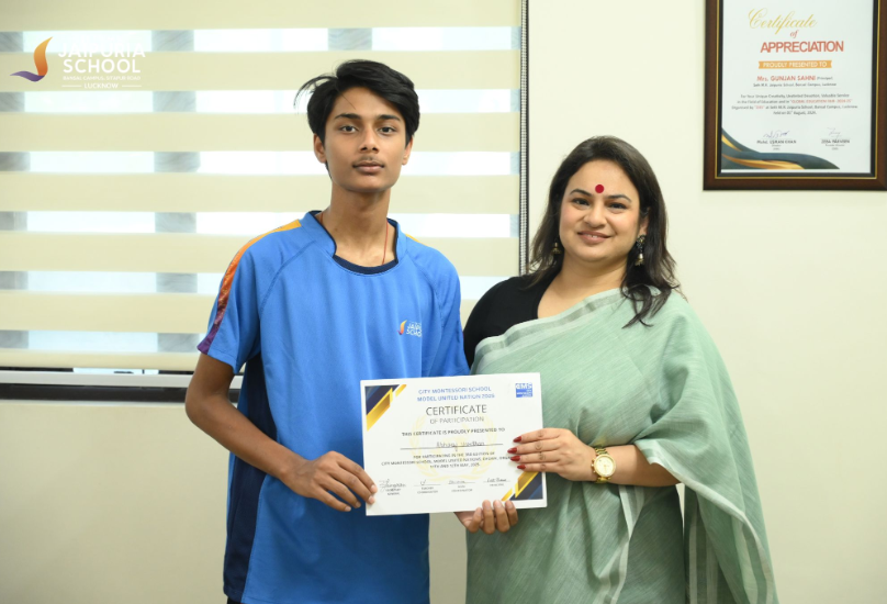 Seth M.R. Jaipuria School 10