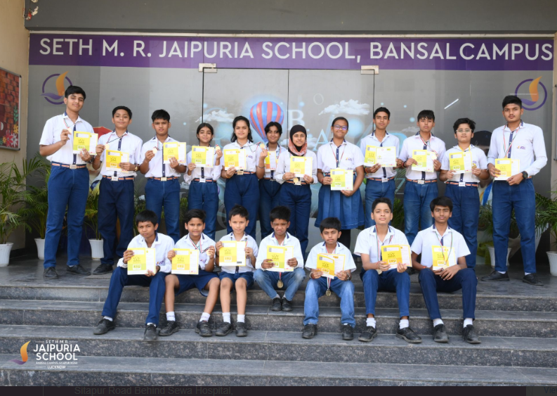 Seth M.R. Jaipuria School 7