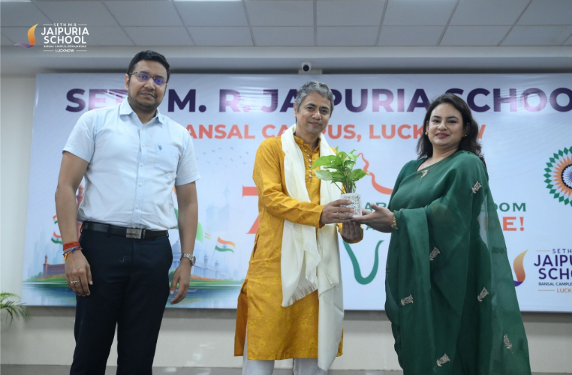Seth M.R. Jaipuria School 13