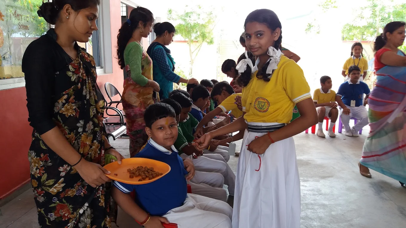 Shri Vinayak Convent School 7