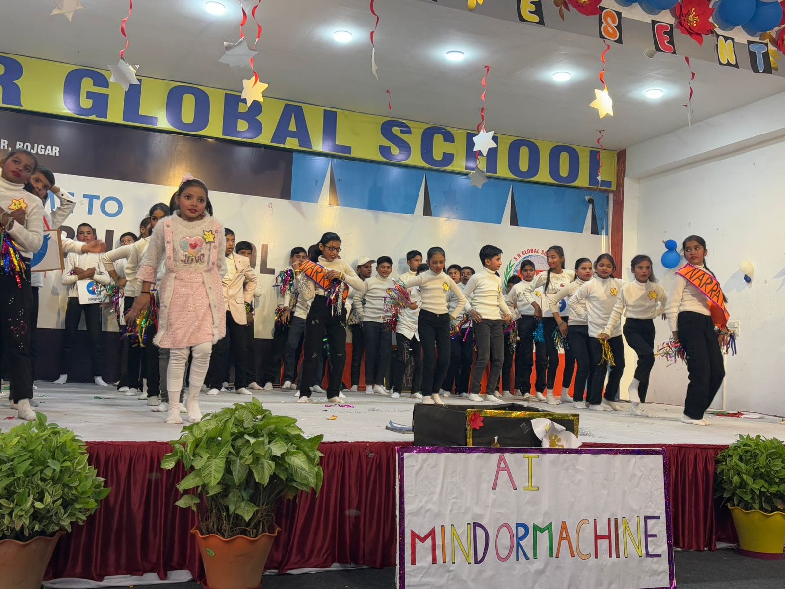 SR Global School 25