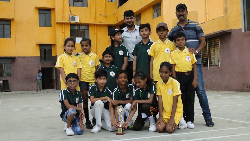 The Avadh School 13