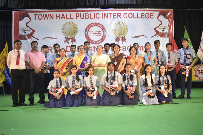 Town Hall Public Inter College 16