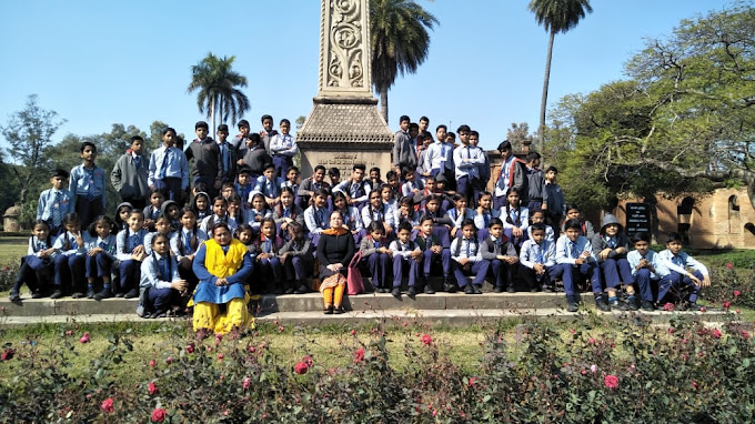 Town Hall Public Inter College 18