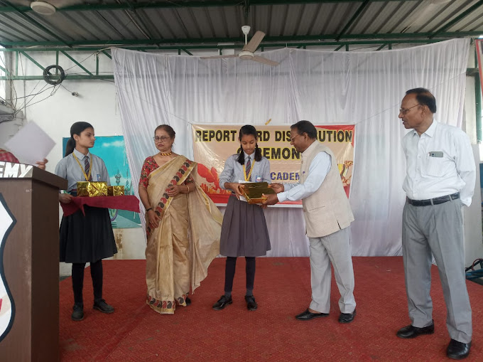 Vaibhav Academy 28