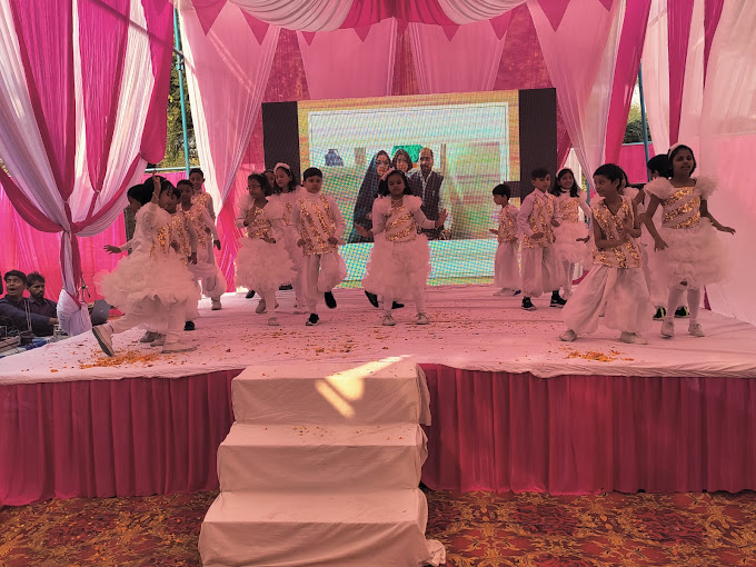 Vaibhav Academy 22