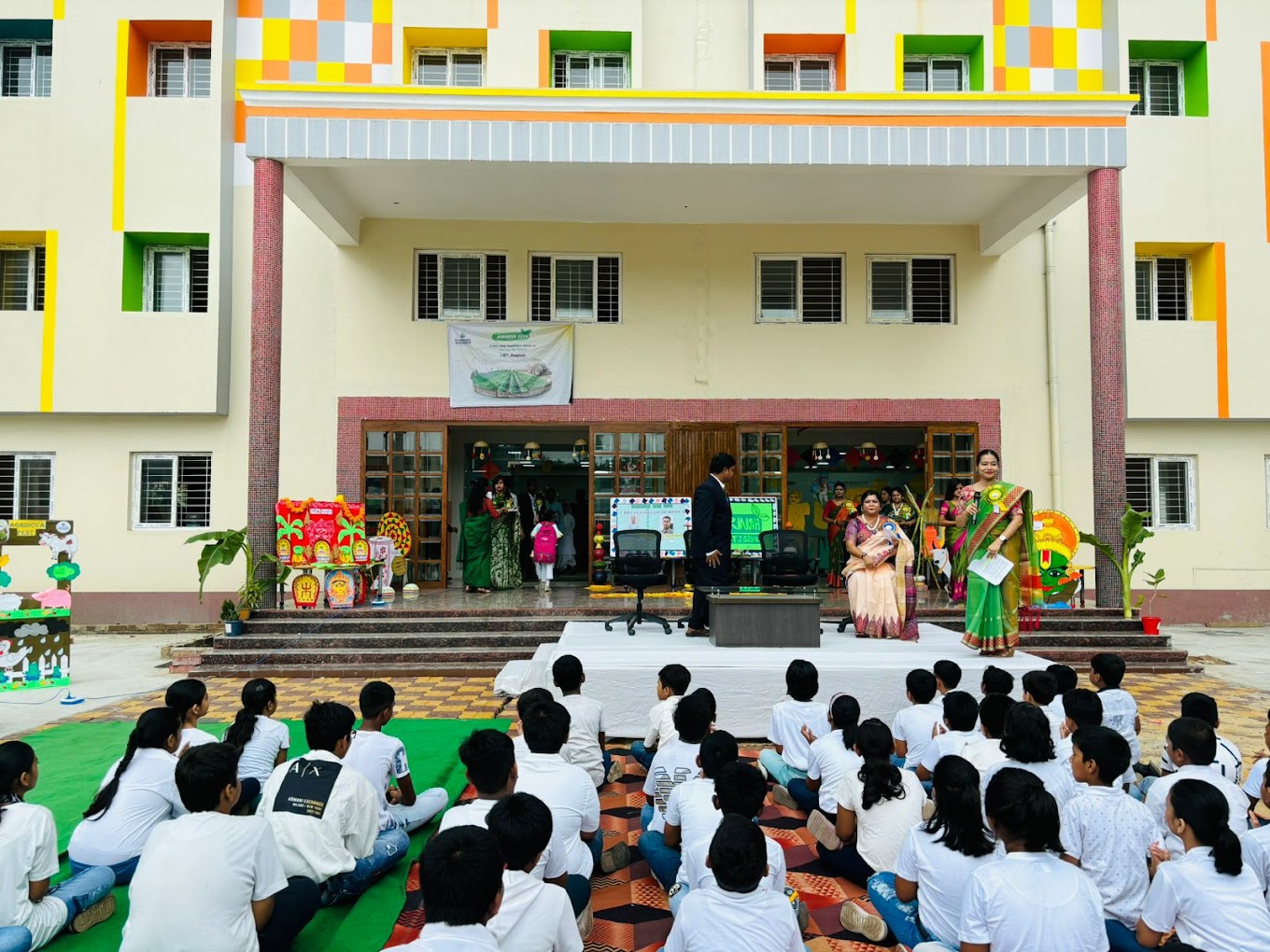 Ravindra Bharathi Global School 11