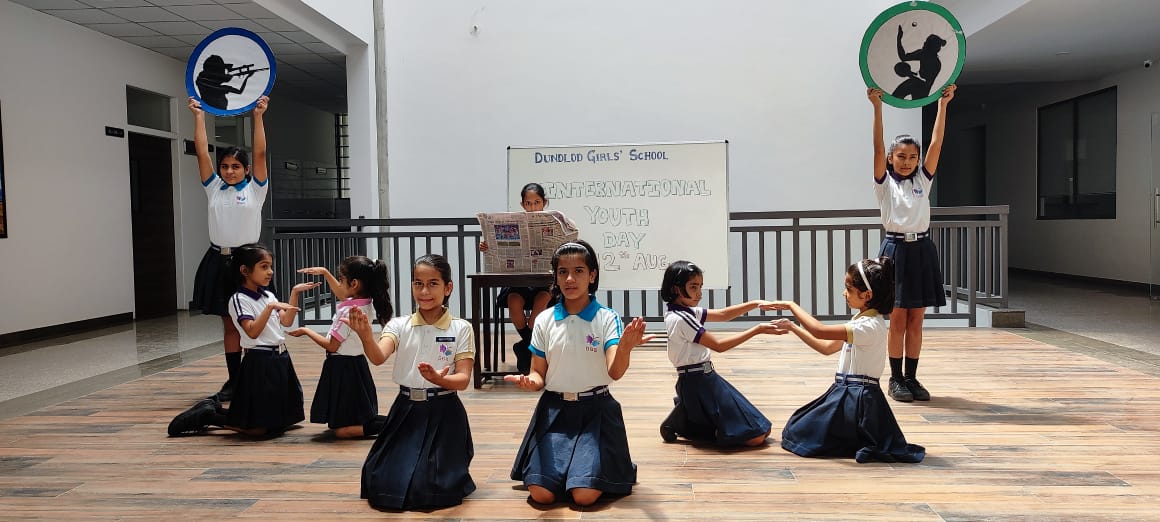 Dundlod Girls School 19
