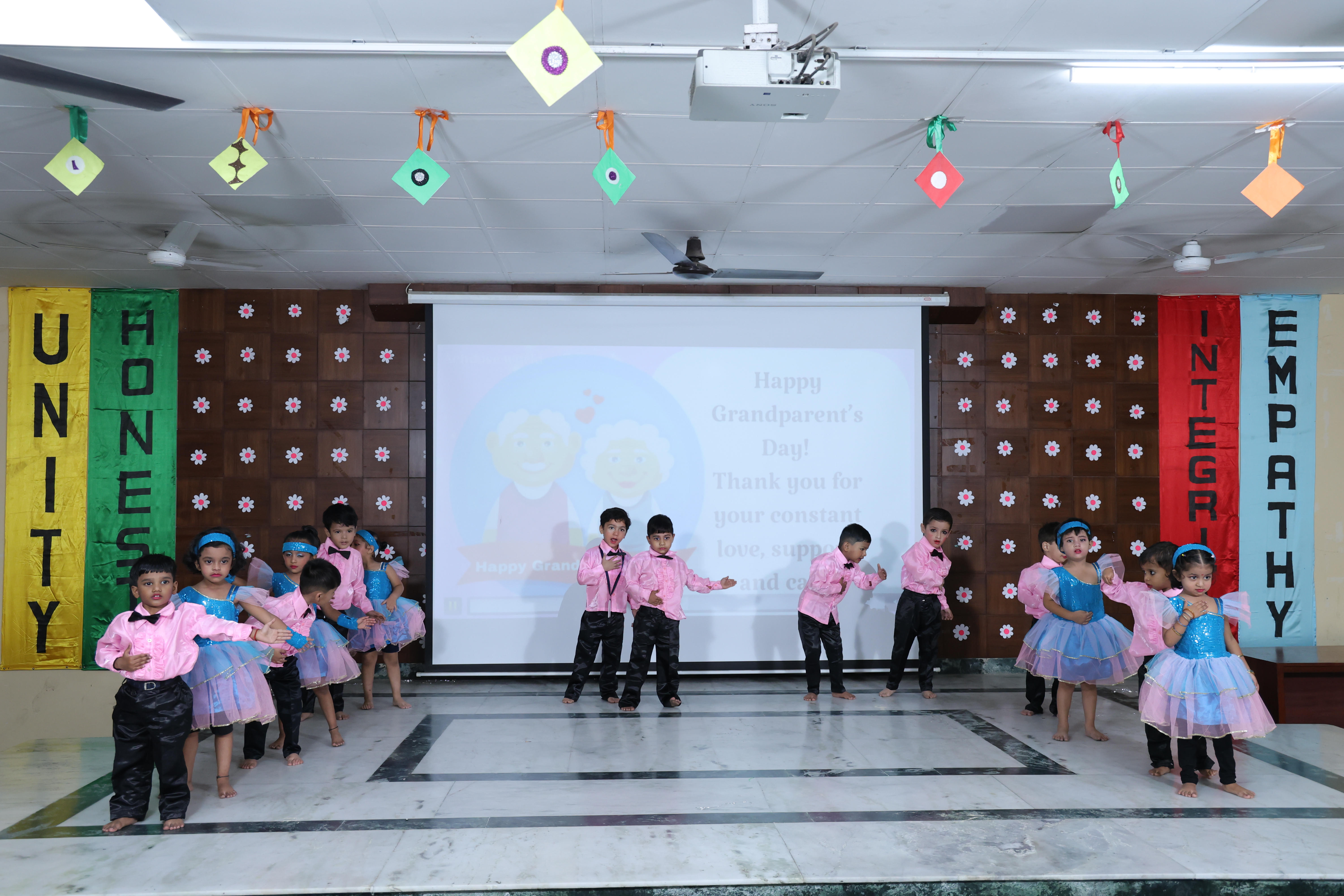 Lions Public School 16