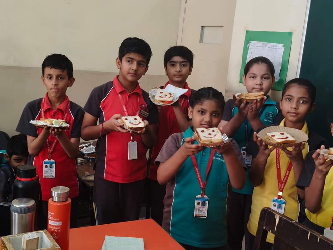 Lions Public School 18