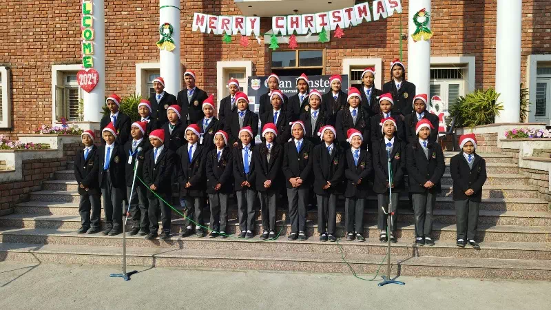 Gyan Einstein International School 9