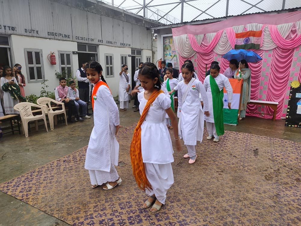 Satya Prakash Memorial Model High School 16