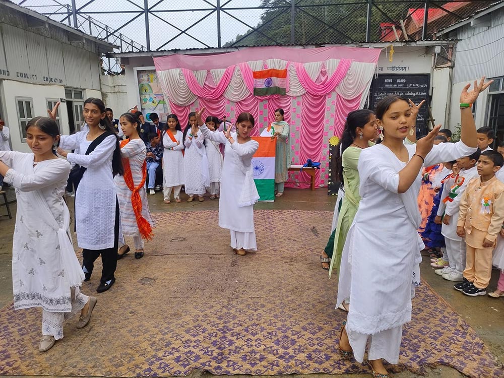 Satya Prakash Memorial Model High School 21