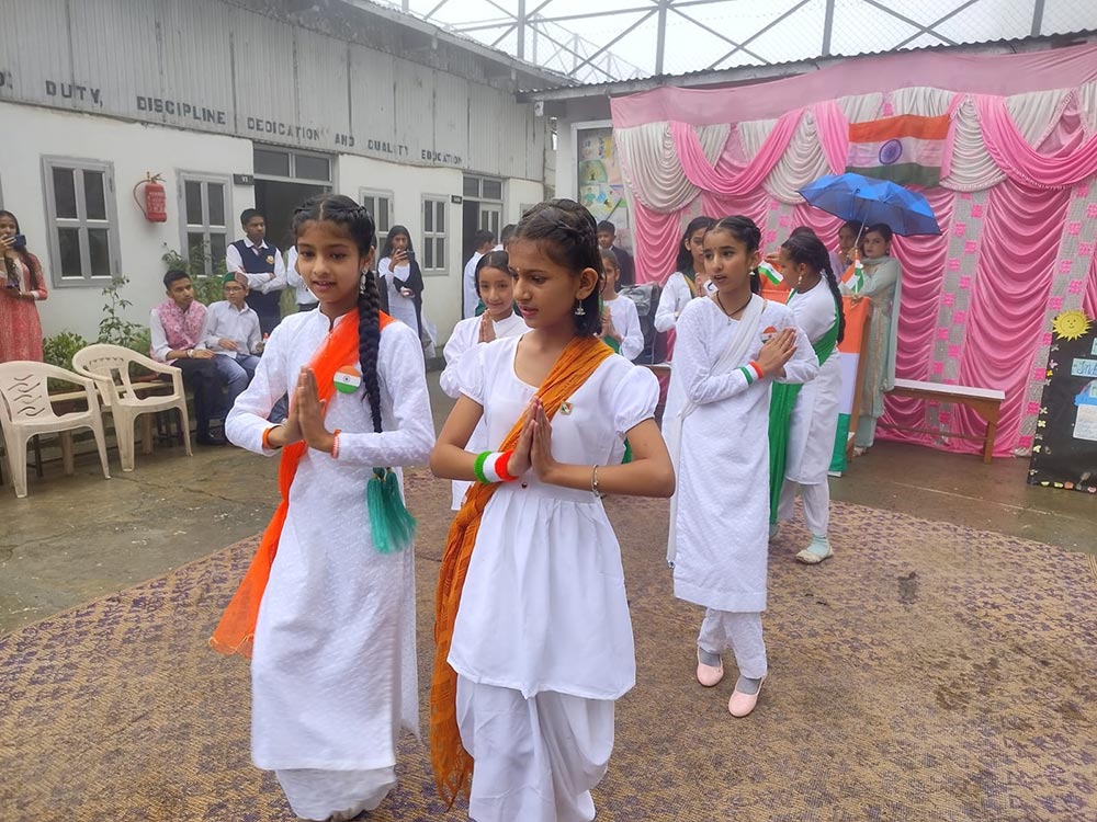 Satya Prakash Memorial Model High School 25