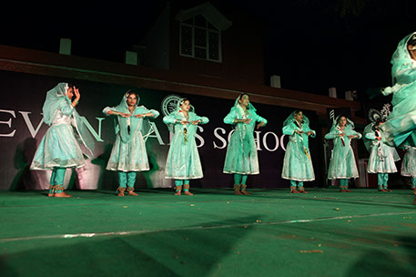 Seven Oaks School 9