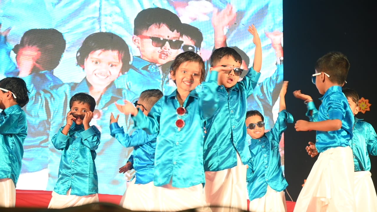 Meera's English Medium Pre Primary School 18